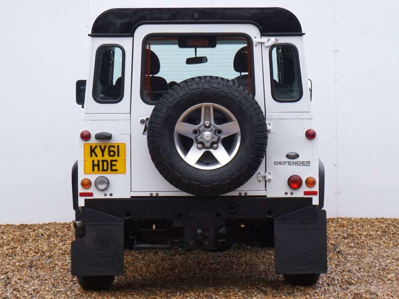 2011 LAND ROVER DEFENDER 2011 LAND ROVER DEFENDER