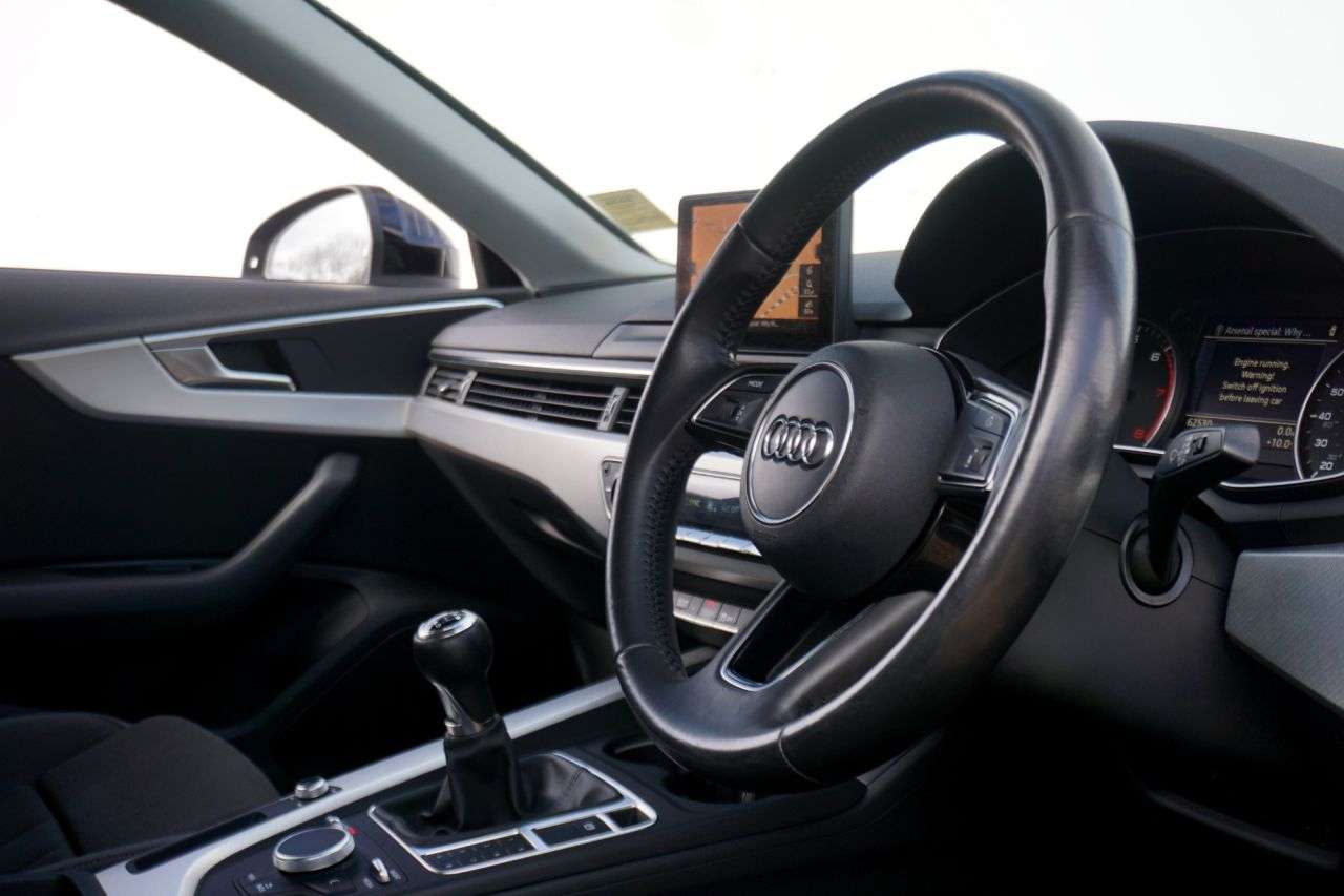 2016 AUDI A4 2016 AUDI A4