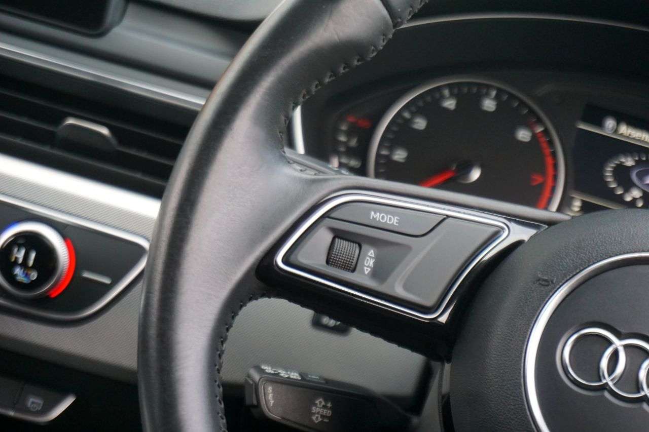 2016 AUDI A4 2016 AUDI A4