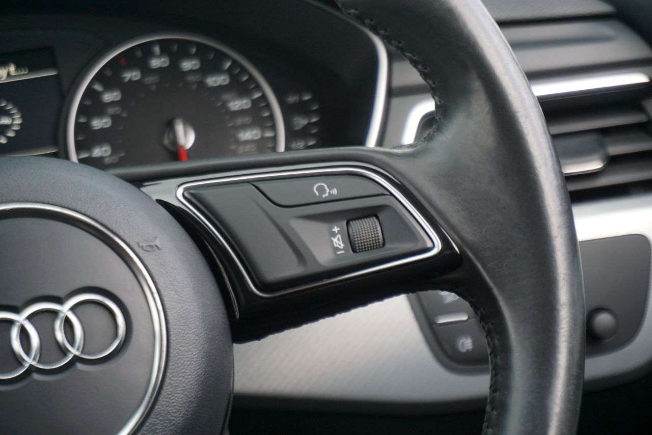 2016 AUDI A4 2016 AUDI A4