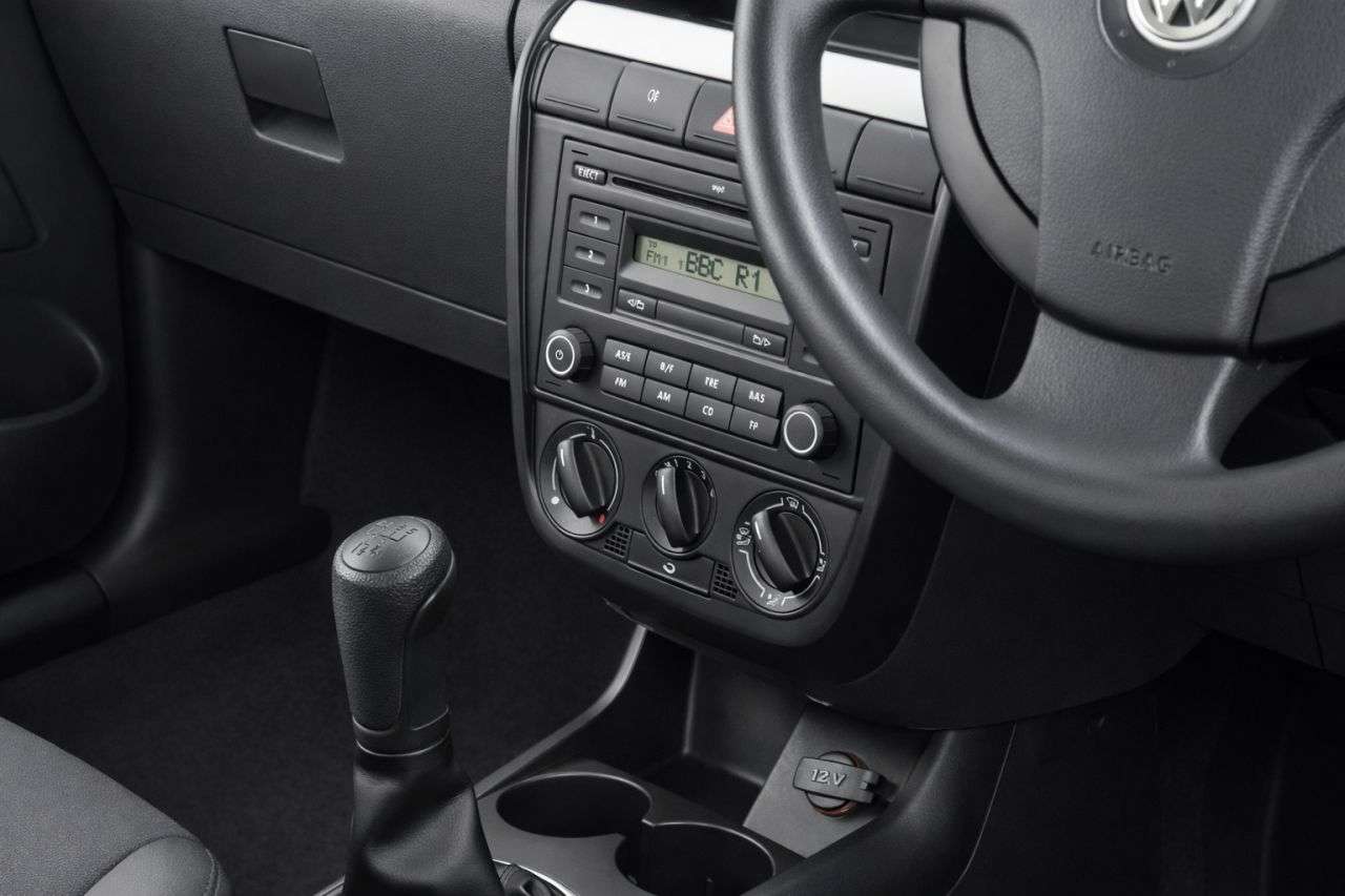 A 2011 VOLKSWAGEN FOX 1.2 6V Hatchback Petrol Manual 3dr - Just 42,000 Miles from New / Same Owne A 2011 VOLKSWAGEN FOX 1.2 6V Hatchback Petrol Manual 3dr - Just 42,000 Miles from New / Same Owne