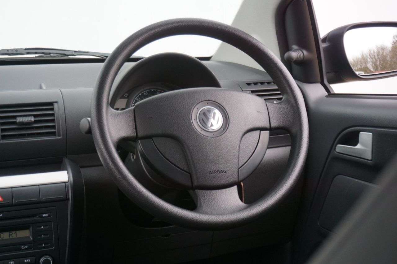 2011 VOLKSWAGEN FOX 2011 VOLKSWAGEN FOX