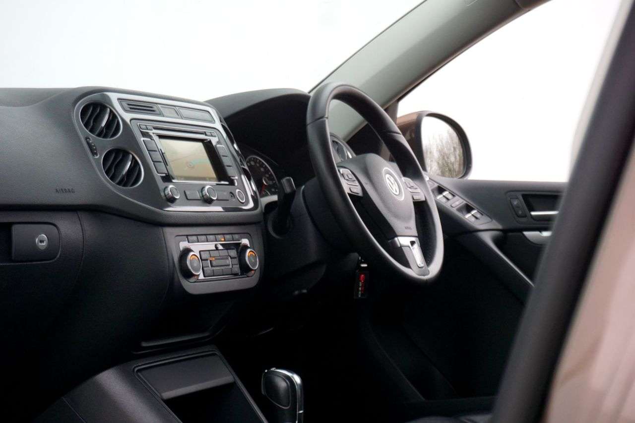 2014 VOLKSWAGEN TIGUAN 2014 VOLKSWAGEN TIGUAN