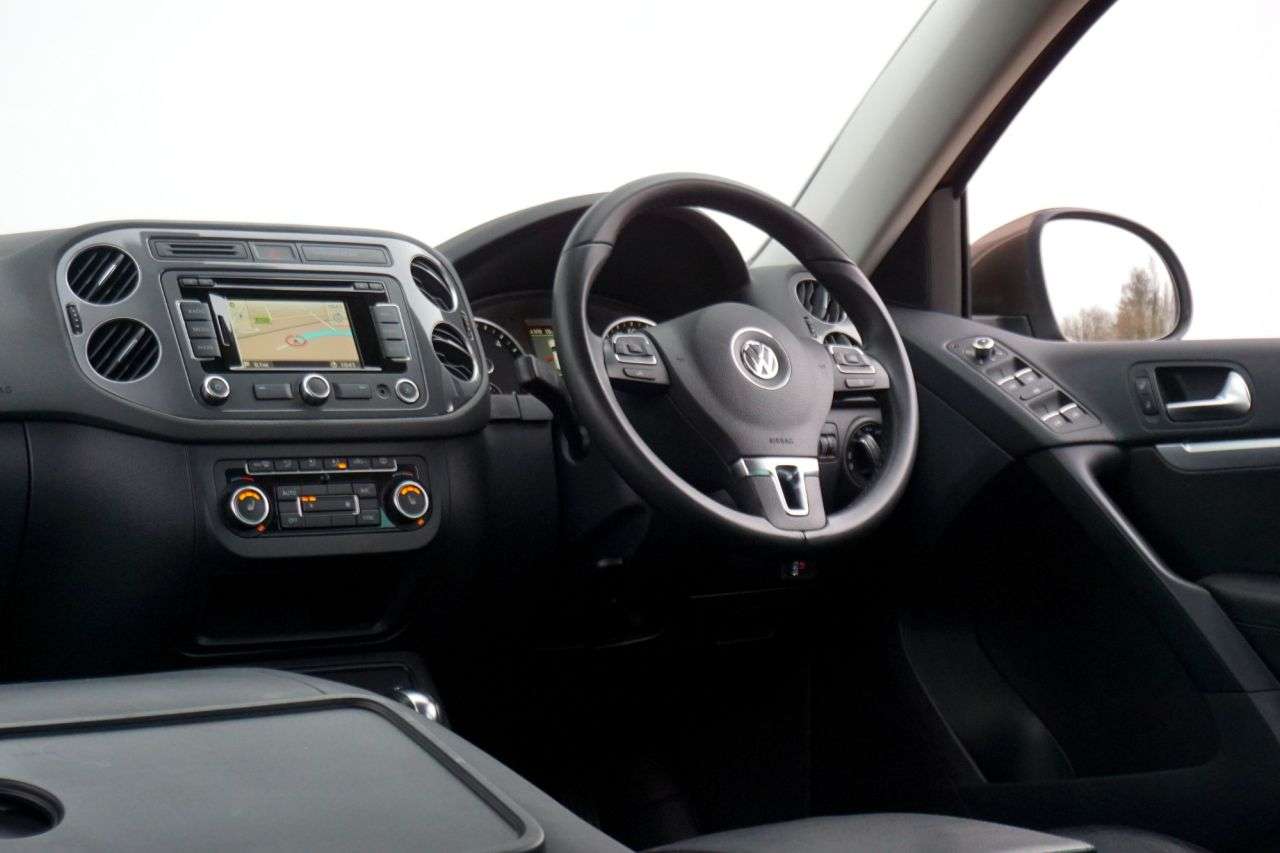 2014 VOLKSWAGEN TIGUAN 2014 VOLKSWAGEN TIGUAN