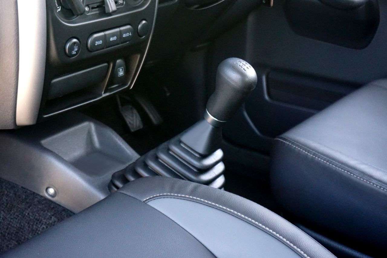 2016 SUZUKI JIMNY 2016 SUZUKI JIMNY