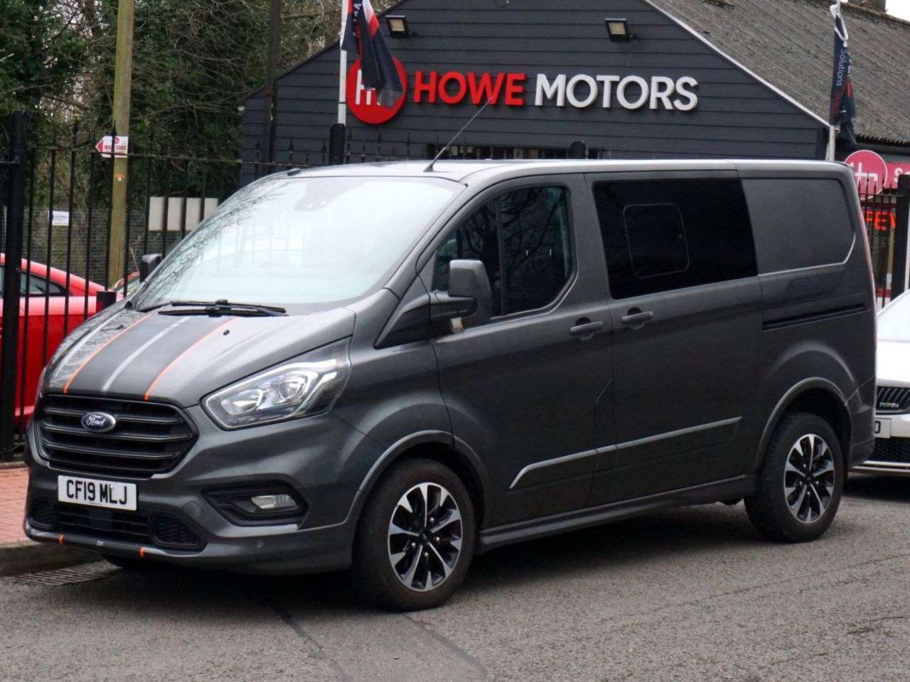 A 2019 FORD TRANSIT CUSTOM 2.0 310 EcoBlue Sport Crew Van Double Cab 6dr Diesel Manual L1 H1 Euro 6 - A 2019 FORD TRANSIT CUSTOM 2.0 310 EcoBlue Sport Crew Van Double Cab 6dr Diesel Manual L1 H1 Euro 6 -