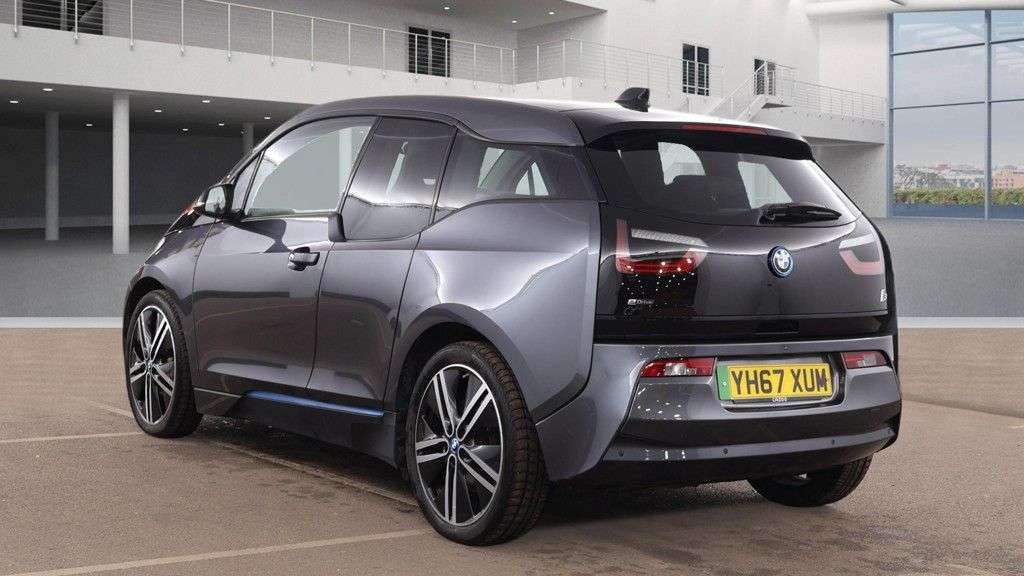 A 2017 BMW I3 I3 RANGE EXTENDER A 2017 BMW I3 I3 RANGE EXTENDER