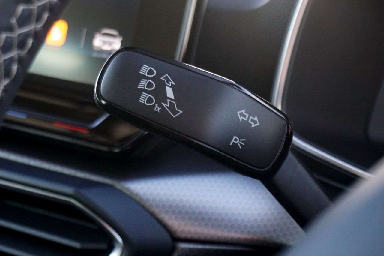 2020 SEAT LEON 2020 SEAT LEON