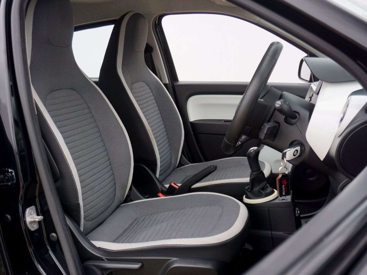 2016 RENAULT TWINGO 2016 RENAULT TWINGO