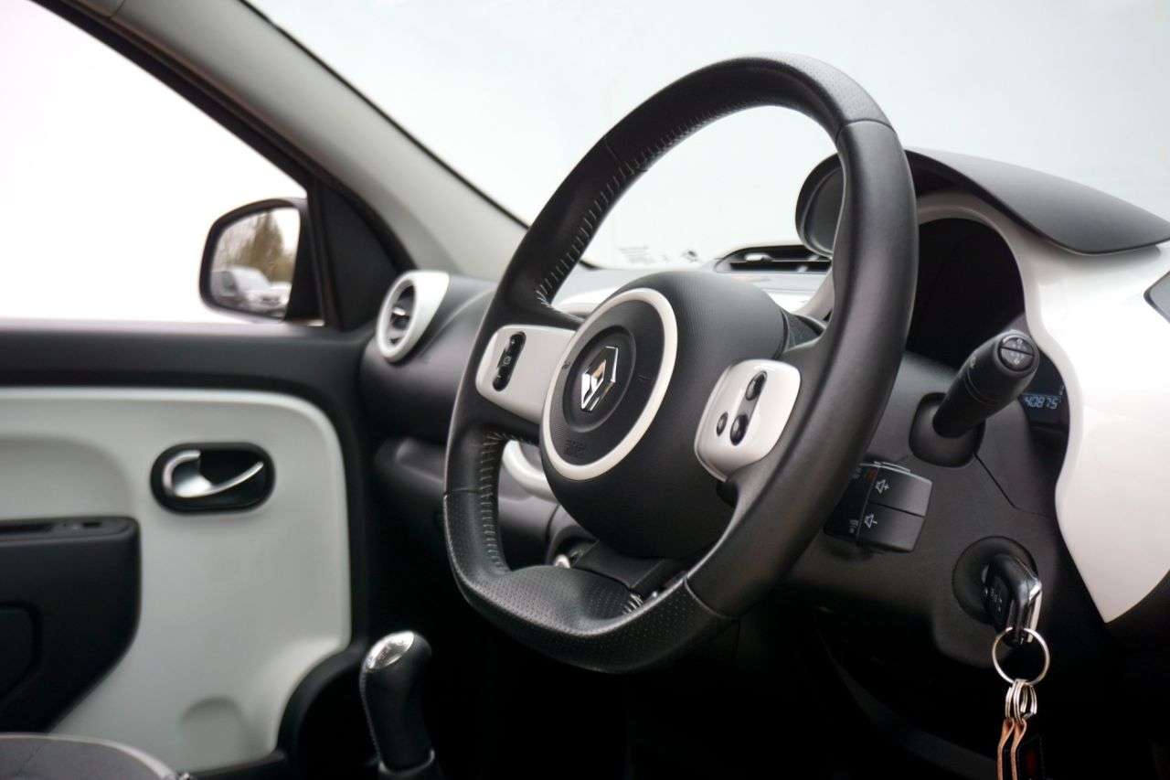 2016 RENAULT TWINGO 2016 RENAULT TWINGO