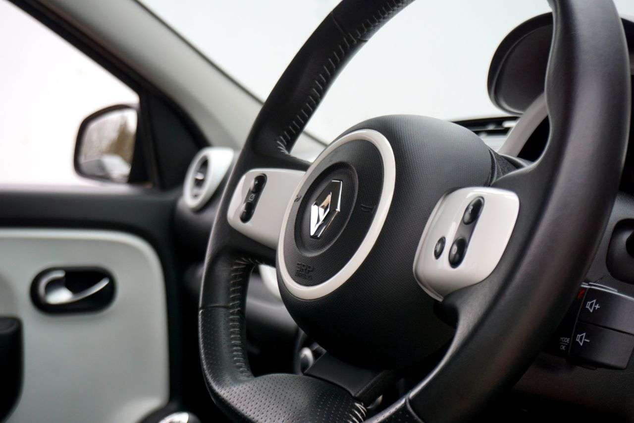 2016 RENAULT TWINGO 2016 RENAULT TWINGO