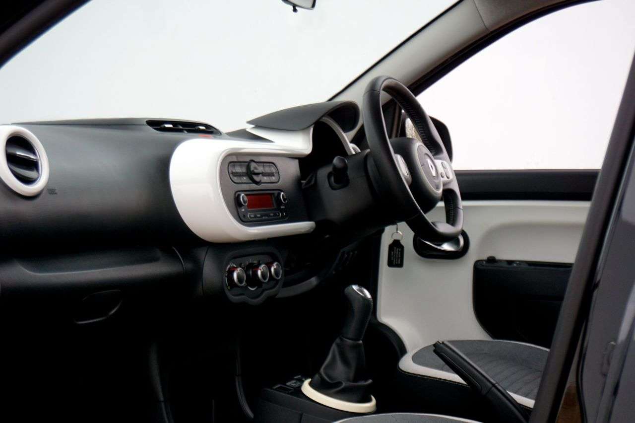 2016 RENAULT TWINGO 2016 RENAULT TWINGO