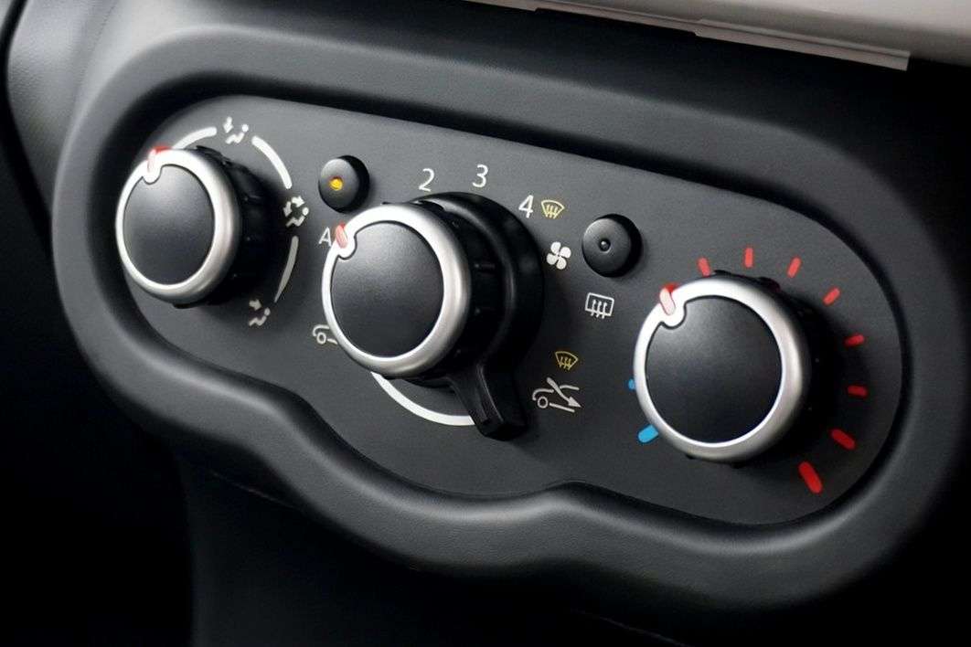 2016 RENAULT TWINGO 2016 RENAULT TWINGO