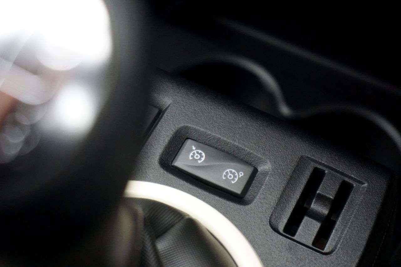 2016 RENAULT TWINGO 2016 RENAULT TWINGO