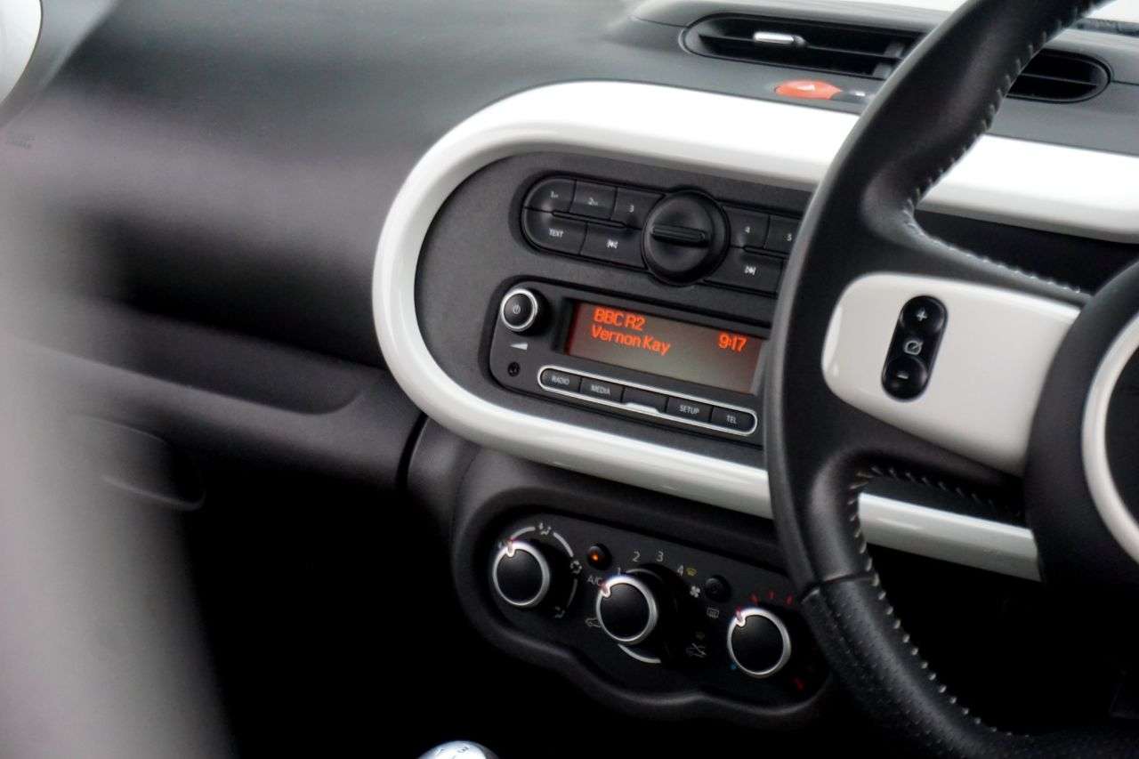 2016 RENAULT TWINGO 2016 RENAULT TWINGO