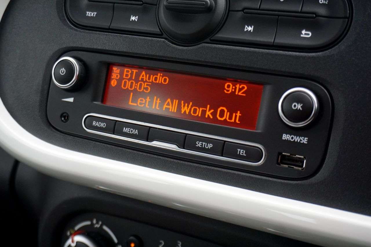 2016 RENAULT TWINGO 2016 RENAULT TWINGO