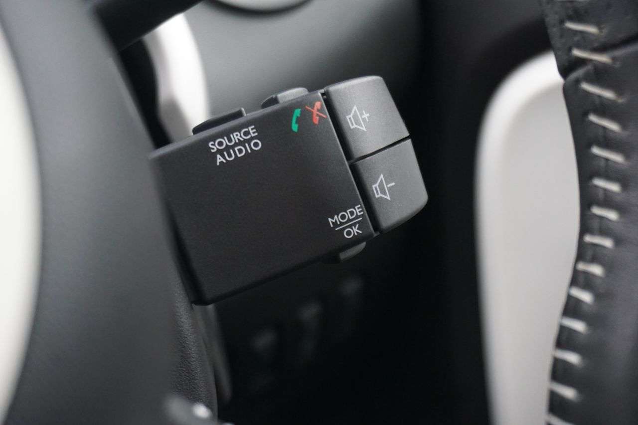 2016 RENAULT TWINGO 2016 RENAULT TWINGO