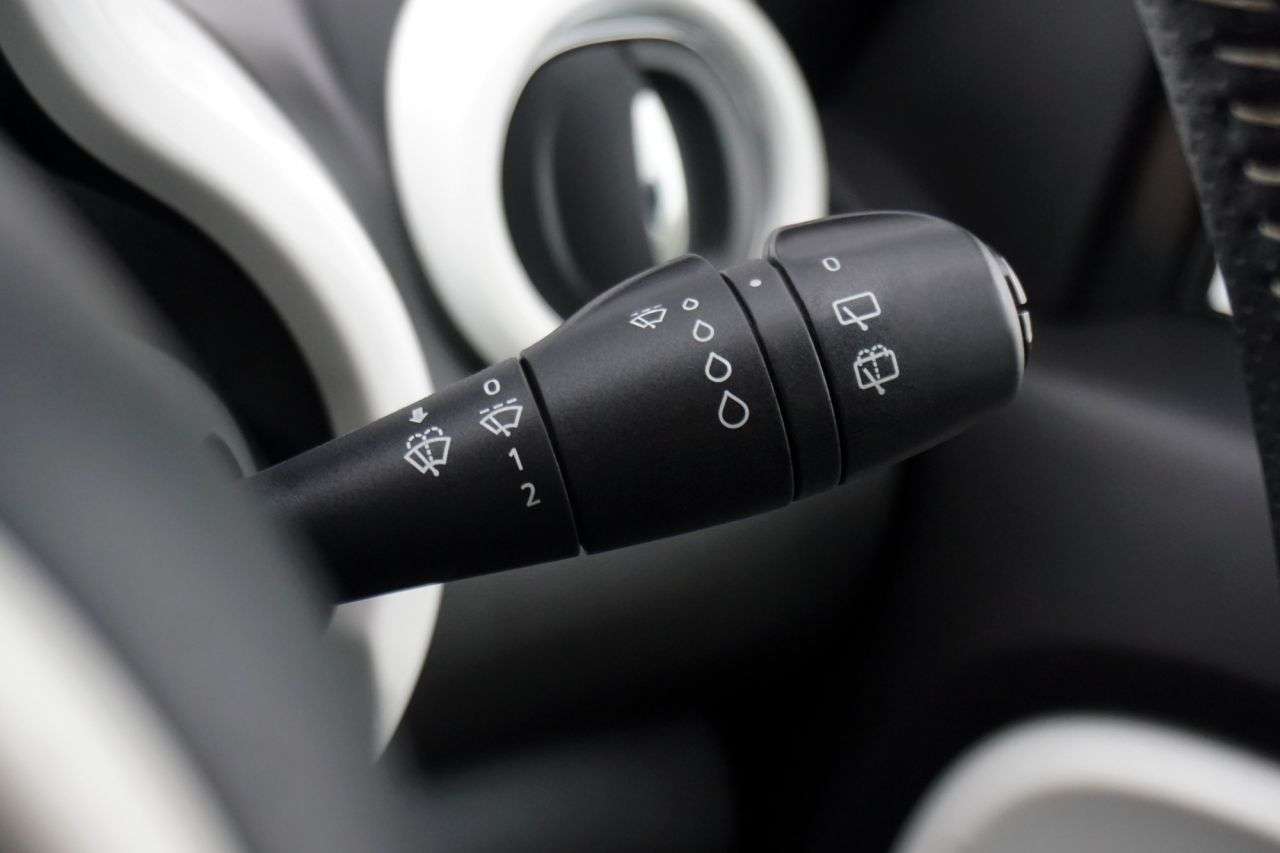 2016 RENAULT TWINGO 2016 RENAULT TWINGO