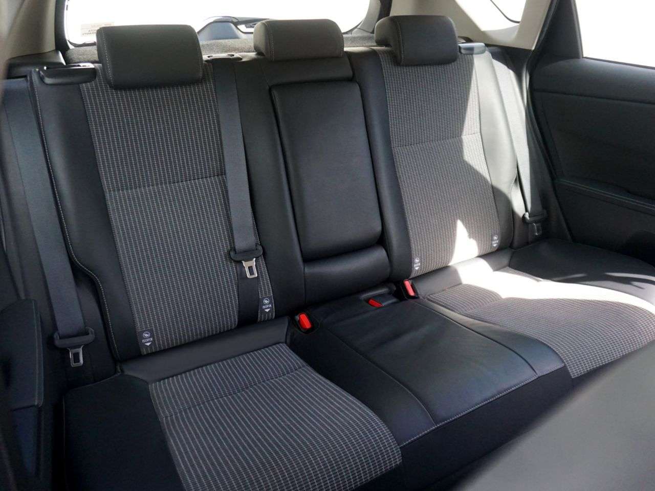 2017 TOYOTA AURIS 2017 TOYOTA AURIS