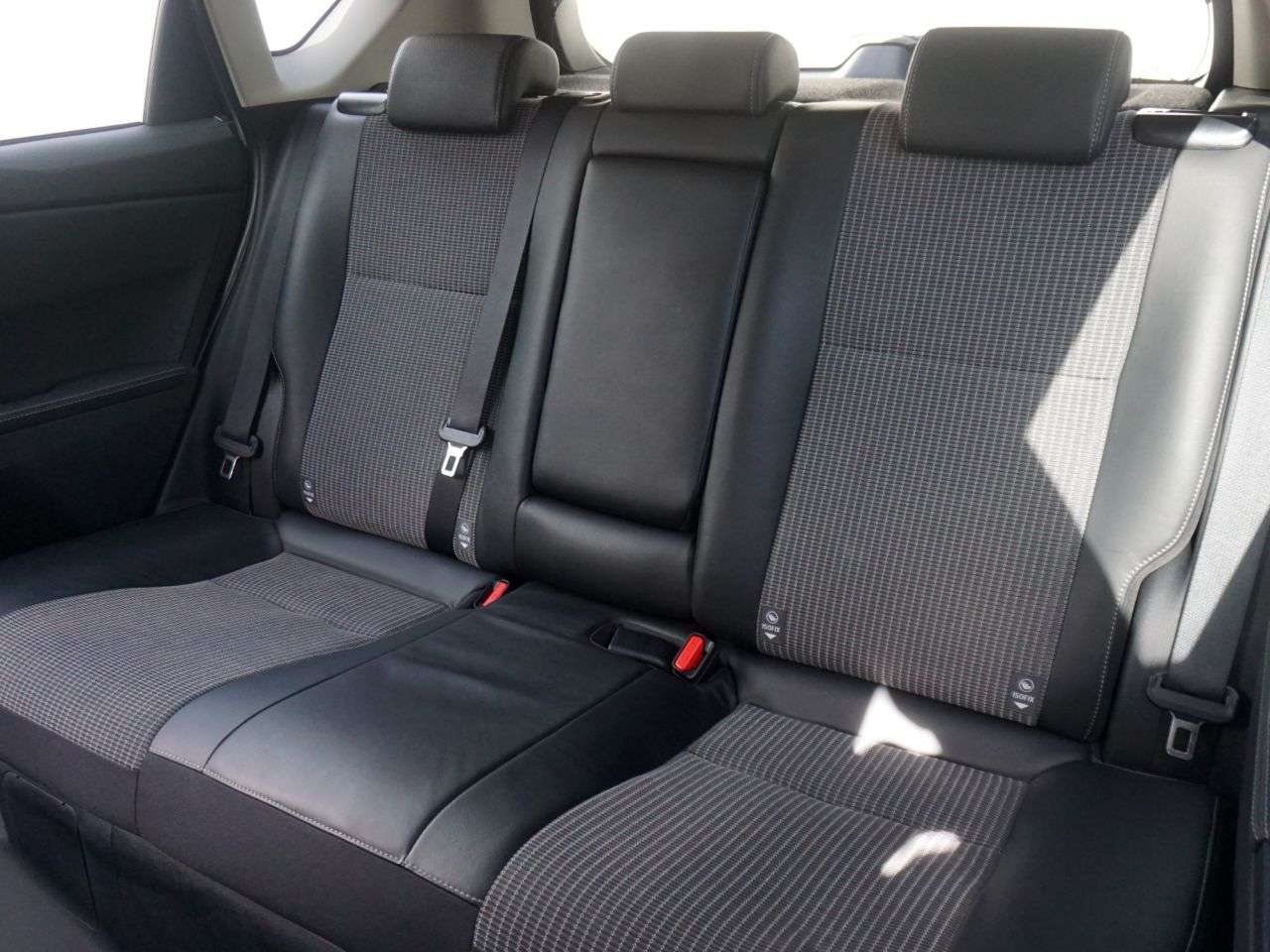 2017 TOYOTA AURIS 2017 TOYOTA AURIS