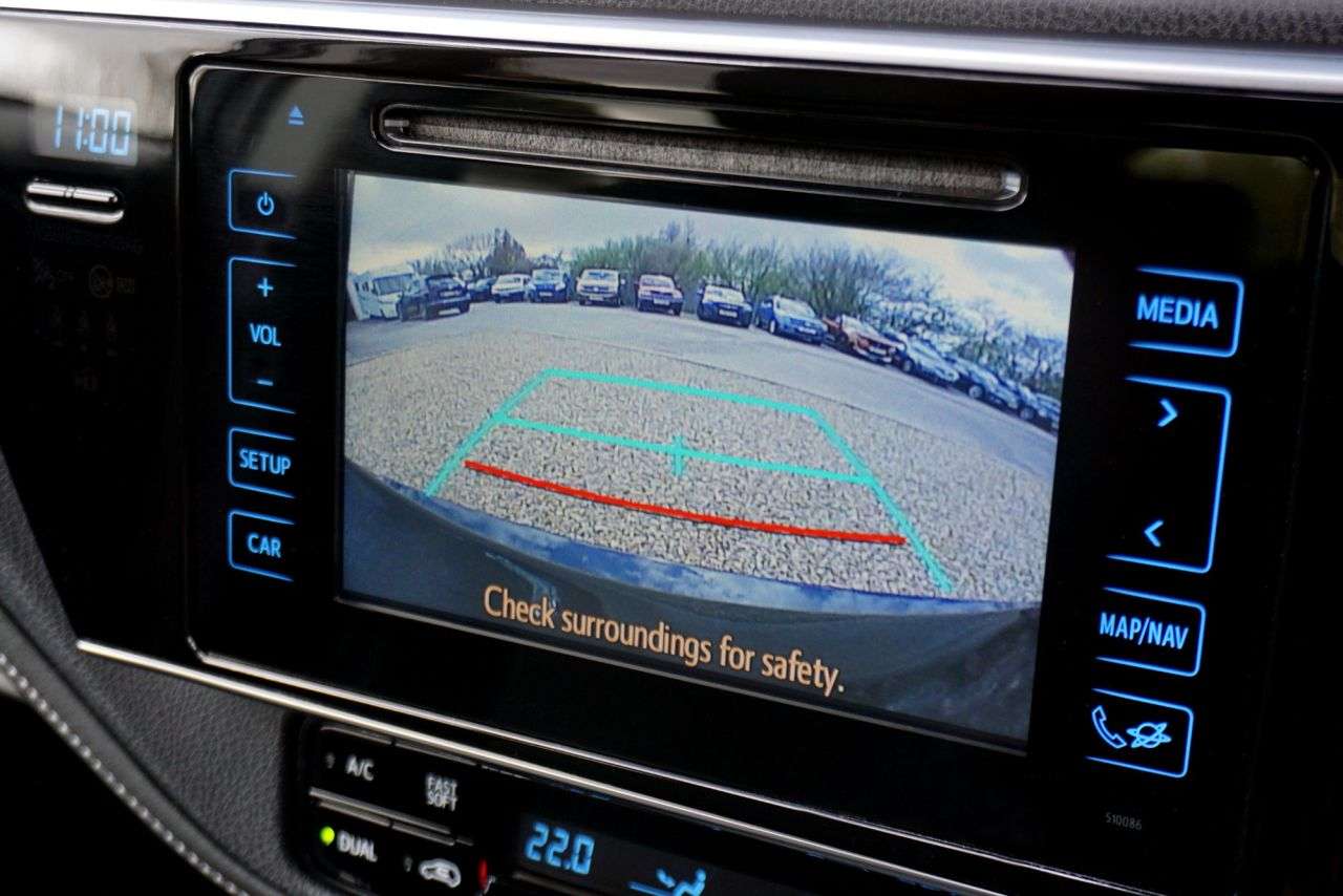 2017 TOYOTA AURIS 2017 TOYOTA AURIS