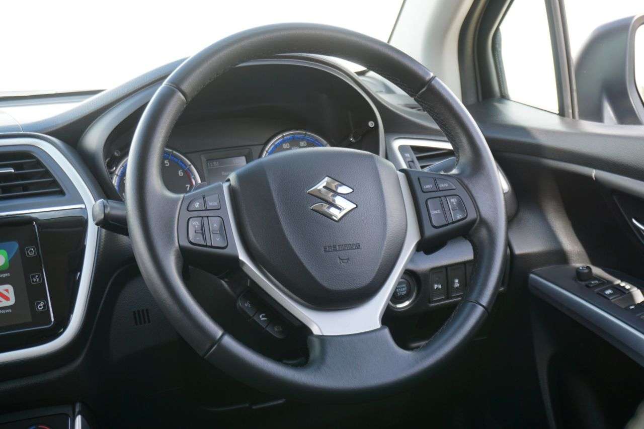 2016 SUZUKI SX4 S-CROSS 2016 SUZUKI SX4 S-CROSS