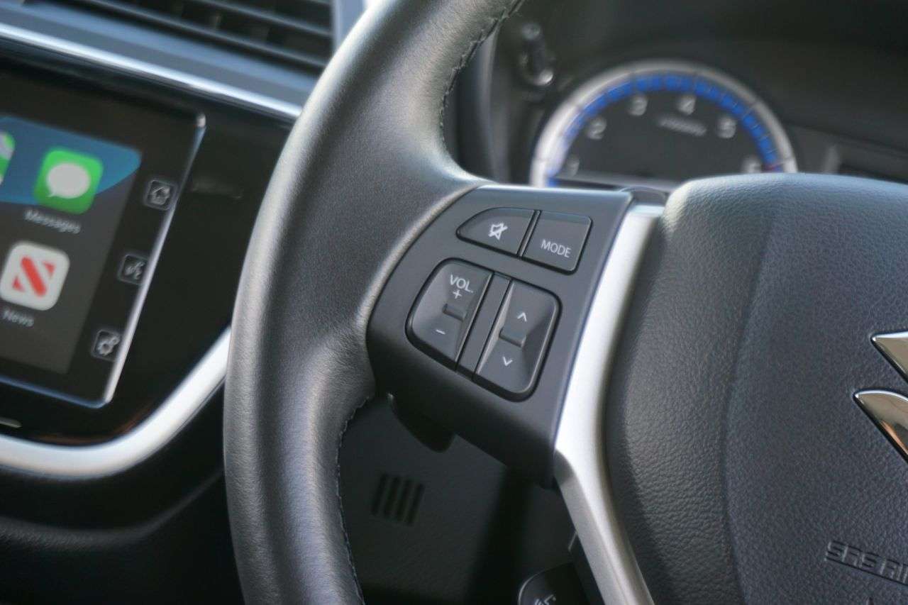 2016 SUZUKI SX4 S-CROSS 2016 SUZUKI SX4 S-CROSS