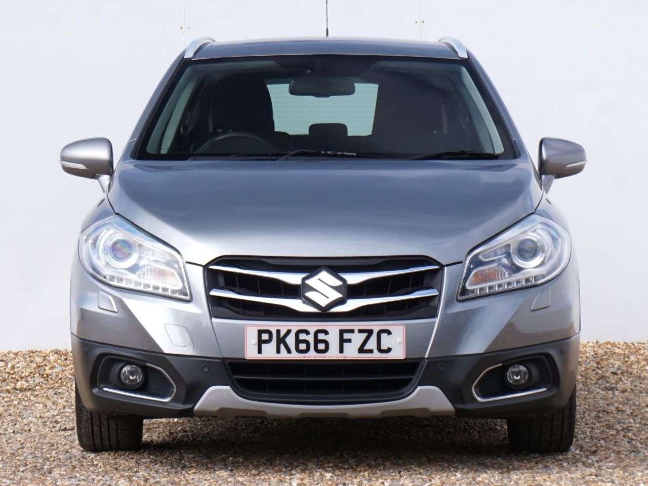 2016 SUZUKI SX4 S-CROSS 2016 SUZUKI SX4 S-CROSS