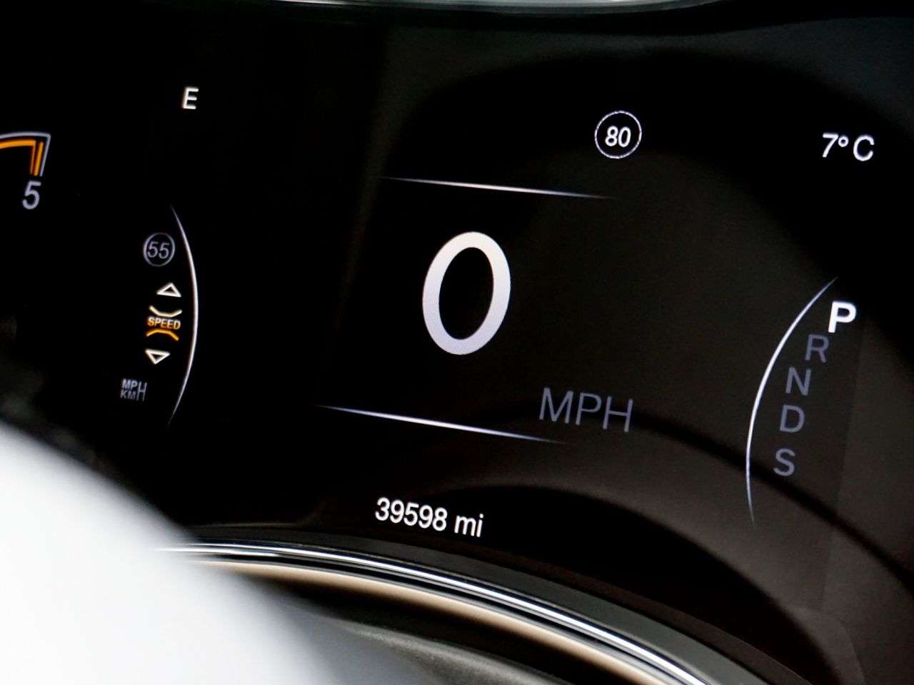 A 2015 JEEP GRAND CHEROKEE 3.0 V6 CRD Summit SUV Diesel Auto 4WD 5dr - Just 39,500 Miles / Adaptive Cr A 2015 JEEP GRAND CHEROKEE 3.0 V6 CRD Summit SUV Diesel Auto 4WD 5dr - Just 39,500 Miles / Adaptive Cr