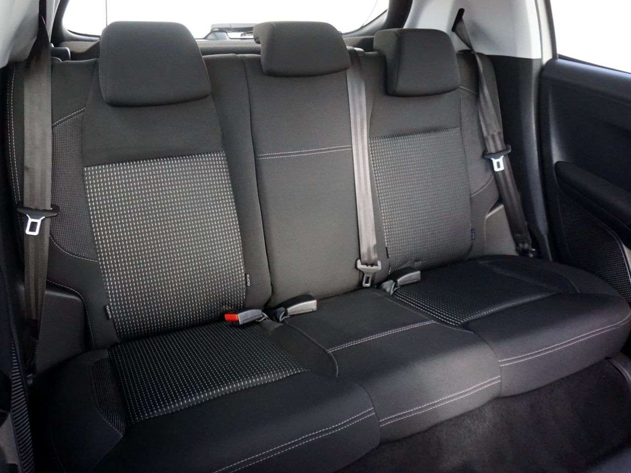 2016 PEUGEOT 208 2016 PEUGEOT 208