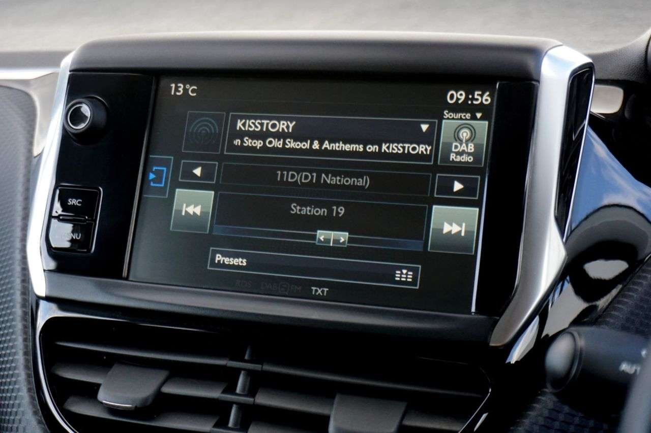 2016 PEUGEOT 208 2016 PEUGEOT 208