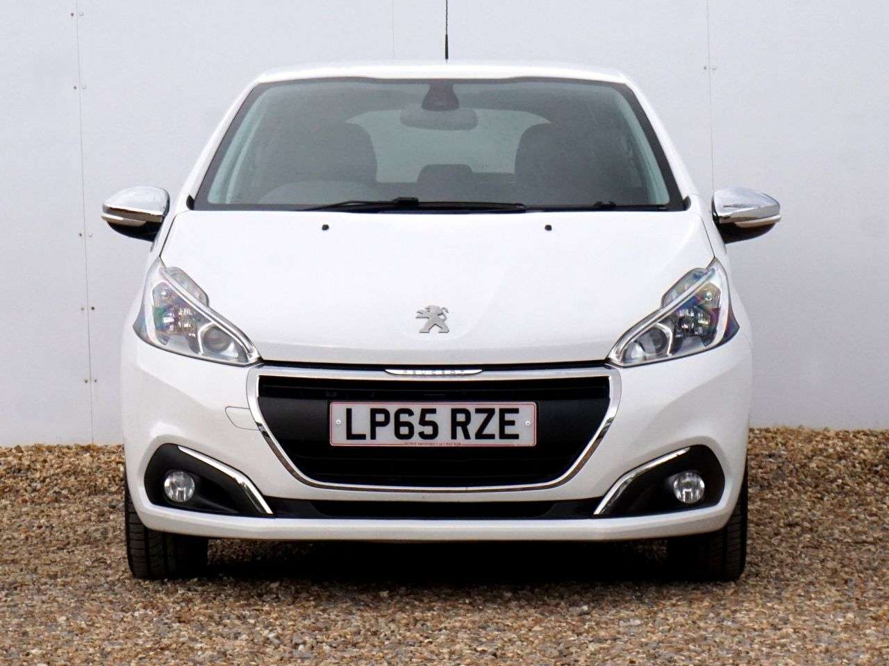 2016 PEUGEOT 208 2016 PEUGEOT 208