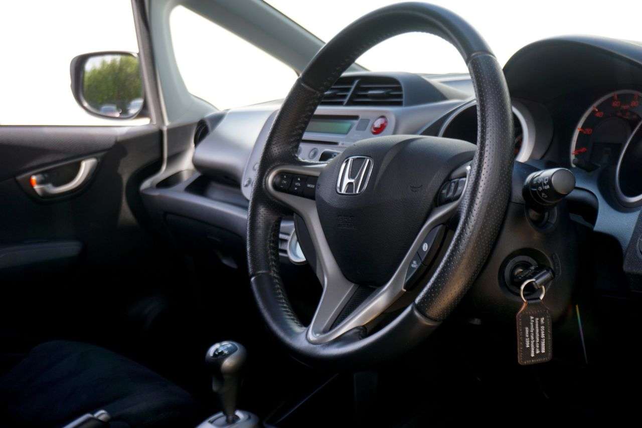 2010 HONDA JAZZ 2010 HONDA JAZZ