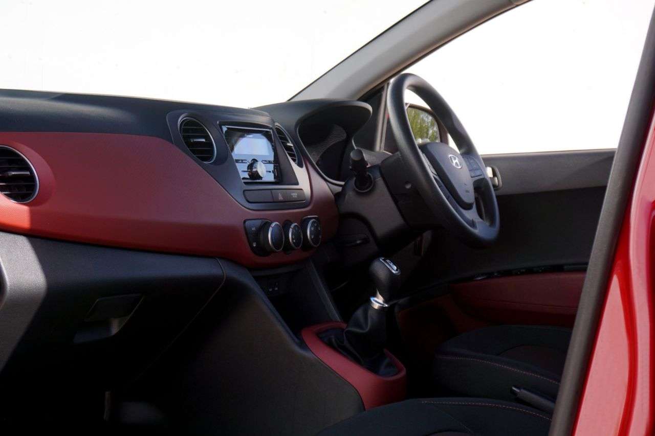 2017 HYUNDAI I10 2017 HYUNDAI I10
