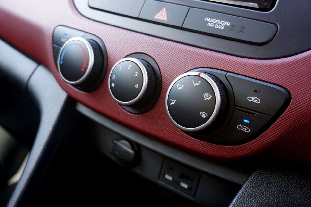 2017 HYUNDAI I10 2017 HYUNDAI I10