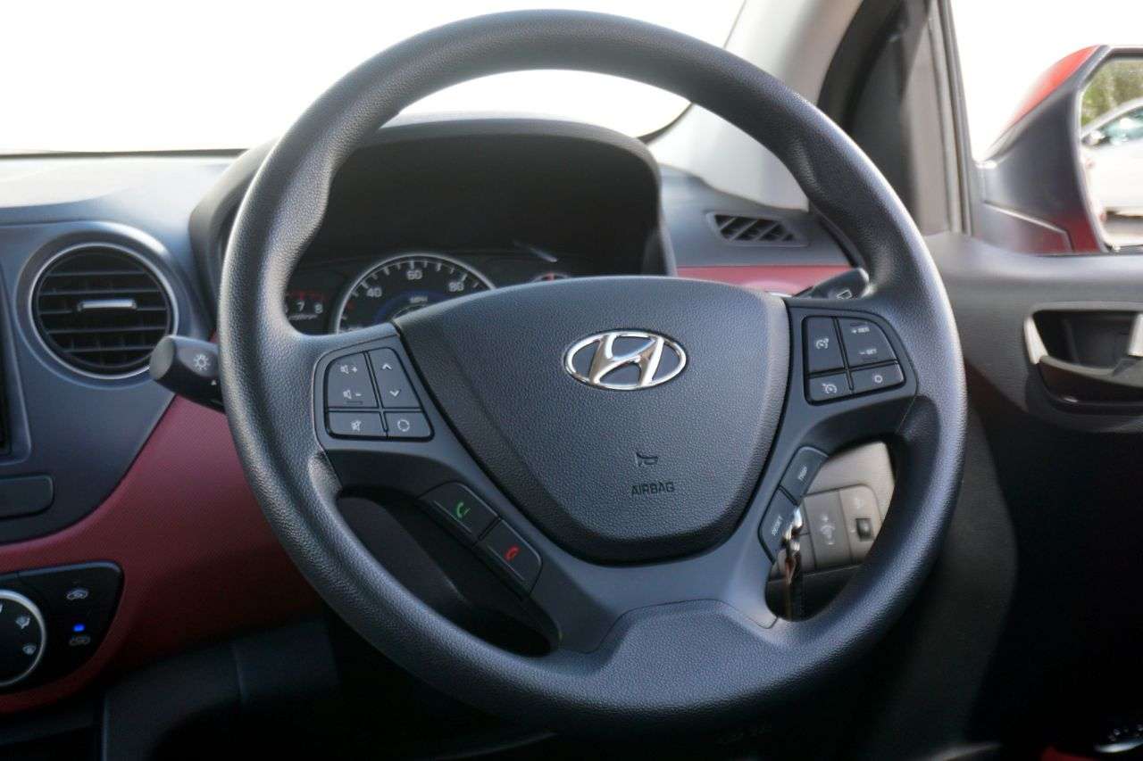2017 HYUNDAI I10 2017 HYUNDAI I10