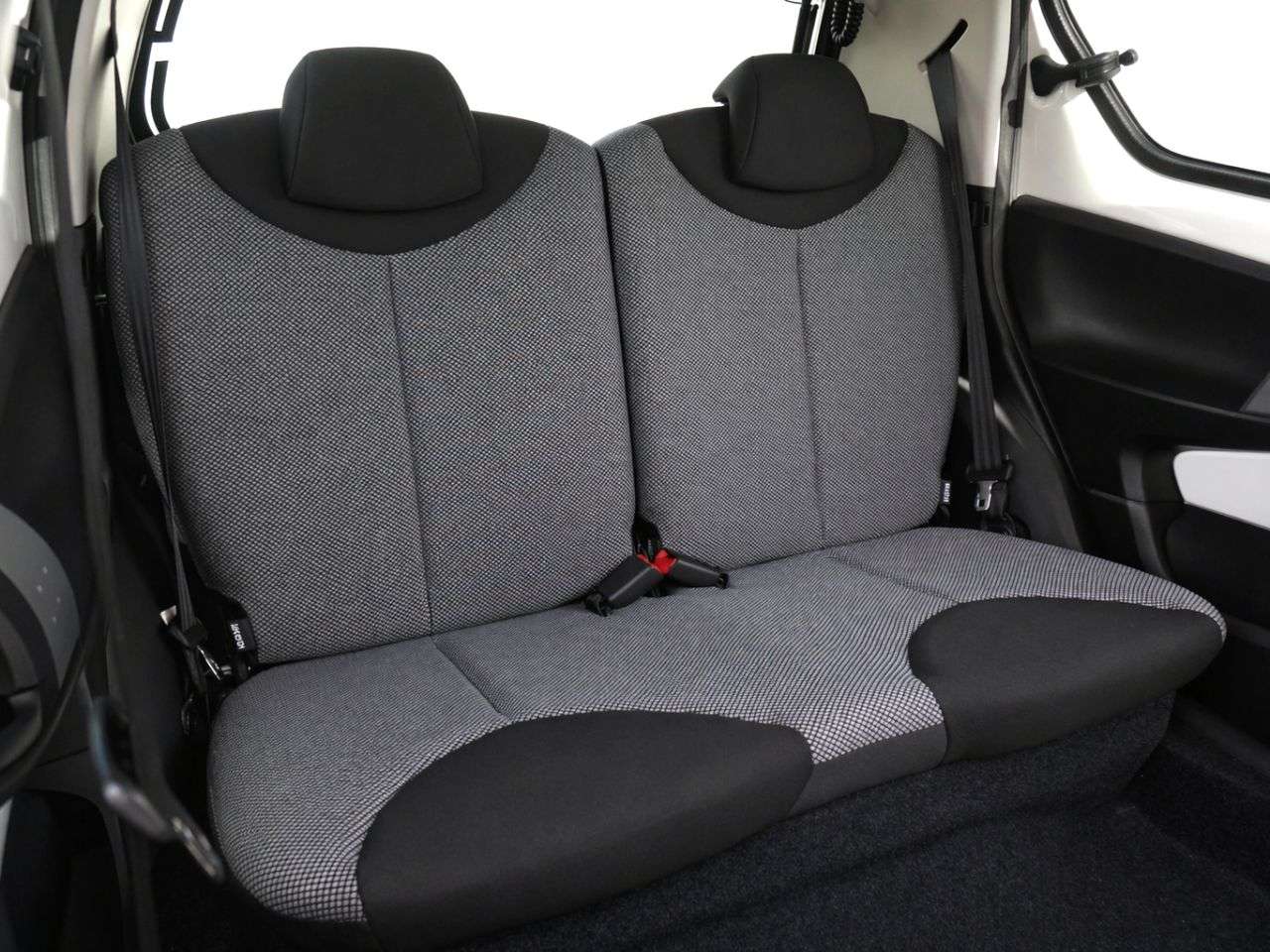 2012 TOYOTA AYGO 2012 TOYOTA AYGO