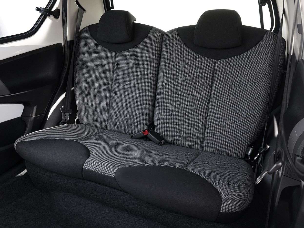 2012 TOYOTA AYGO 2012 TOYOTA AYGO