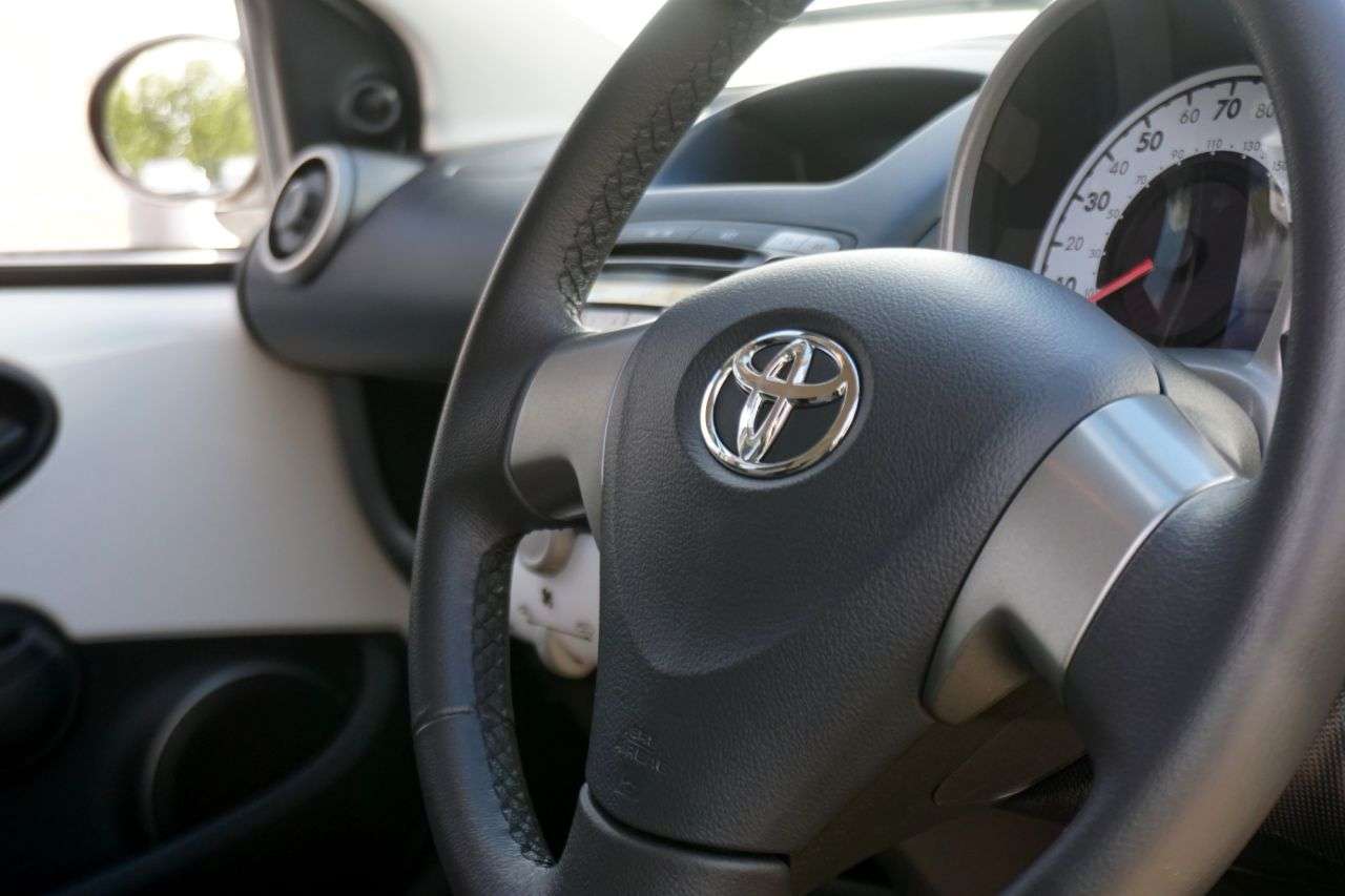 2012 TOYOTA AYGO 2012 TOYOTA AYGO