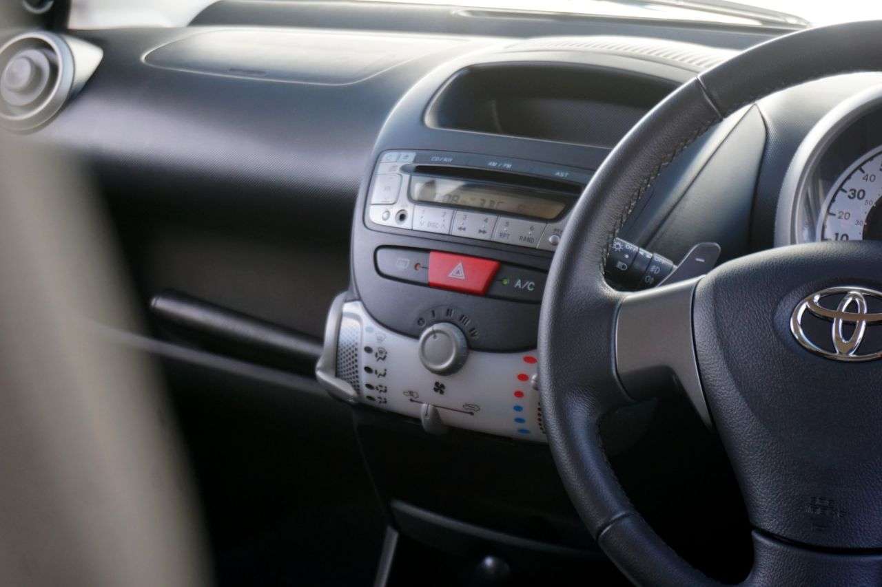 2012 TOYOTA AYGO 2012 TOYOTA AYGO