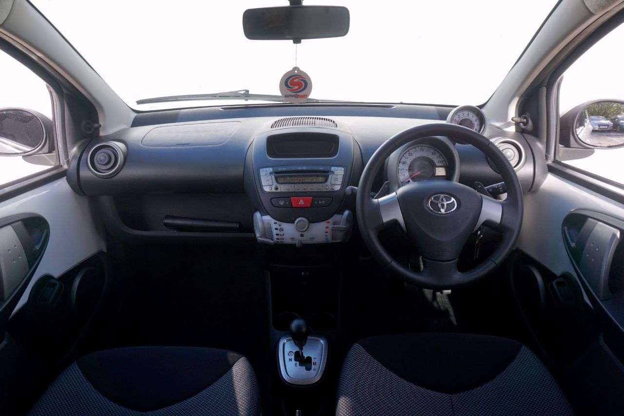 2012 TOYOTA AYGO 2012 TOYOTA AYGO
