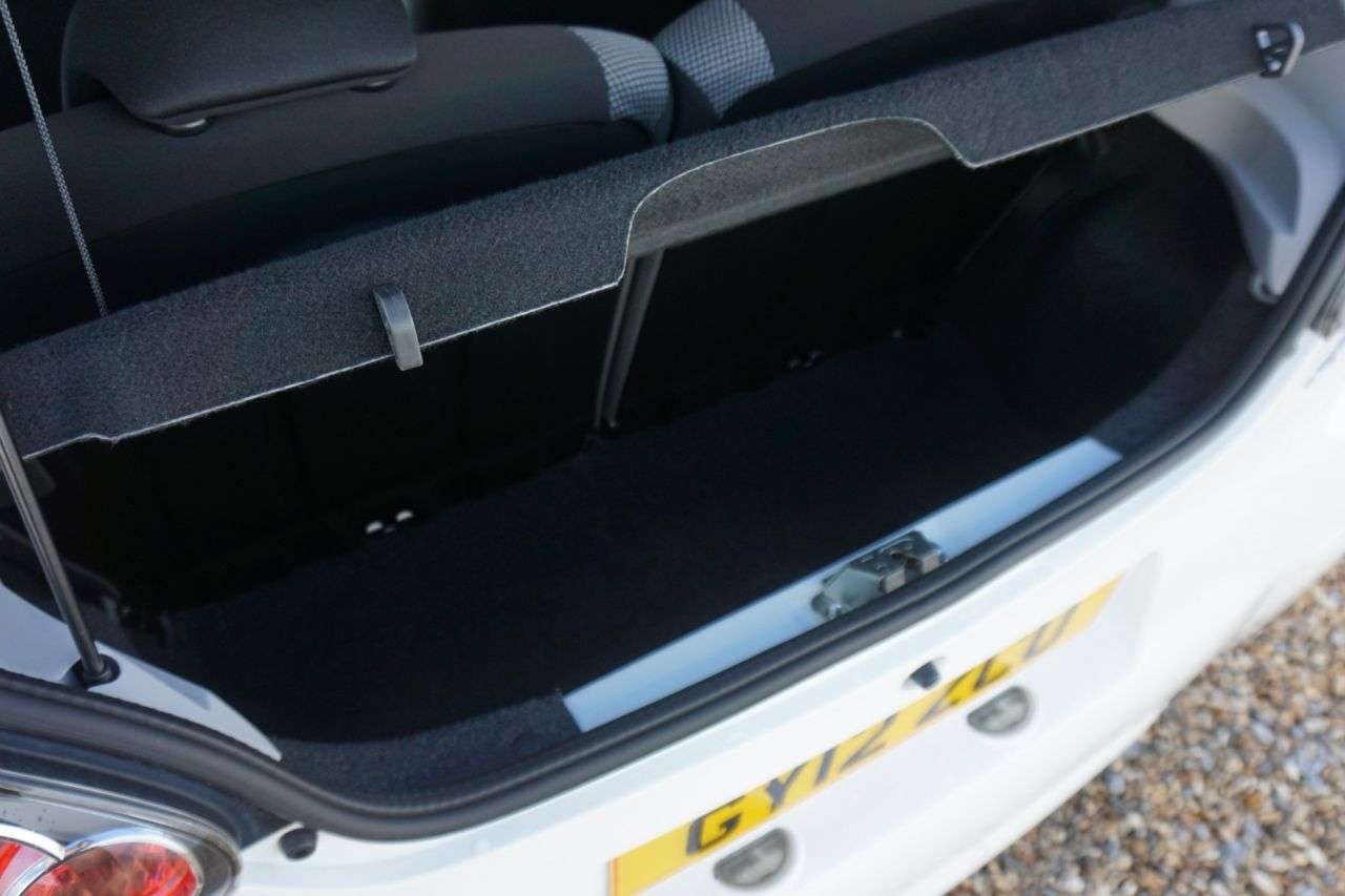 2012 TOYOTA AYGO 2012 TOYOTA AYGO