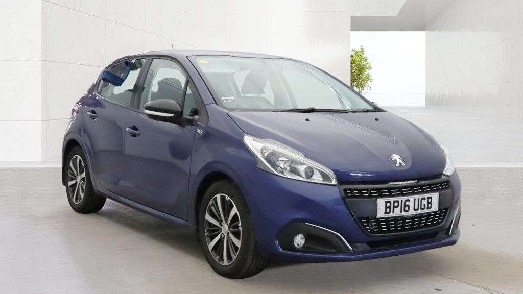 A 2016 PEUGEOT 208 1.2 PureTech XS White Hatchback Petrol Manual Euro 6 5dr - Just 12,522 Mile A 2016 PEUGEOT 208 1.2 PureTech XS White Hatchback Petrol Manual Euro 6 5dr - Just 12,522 Mile