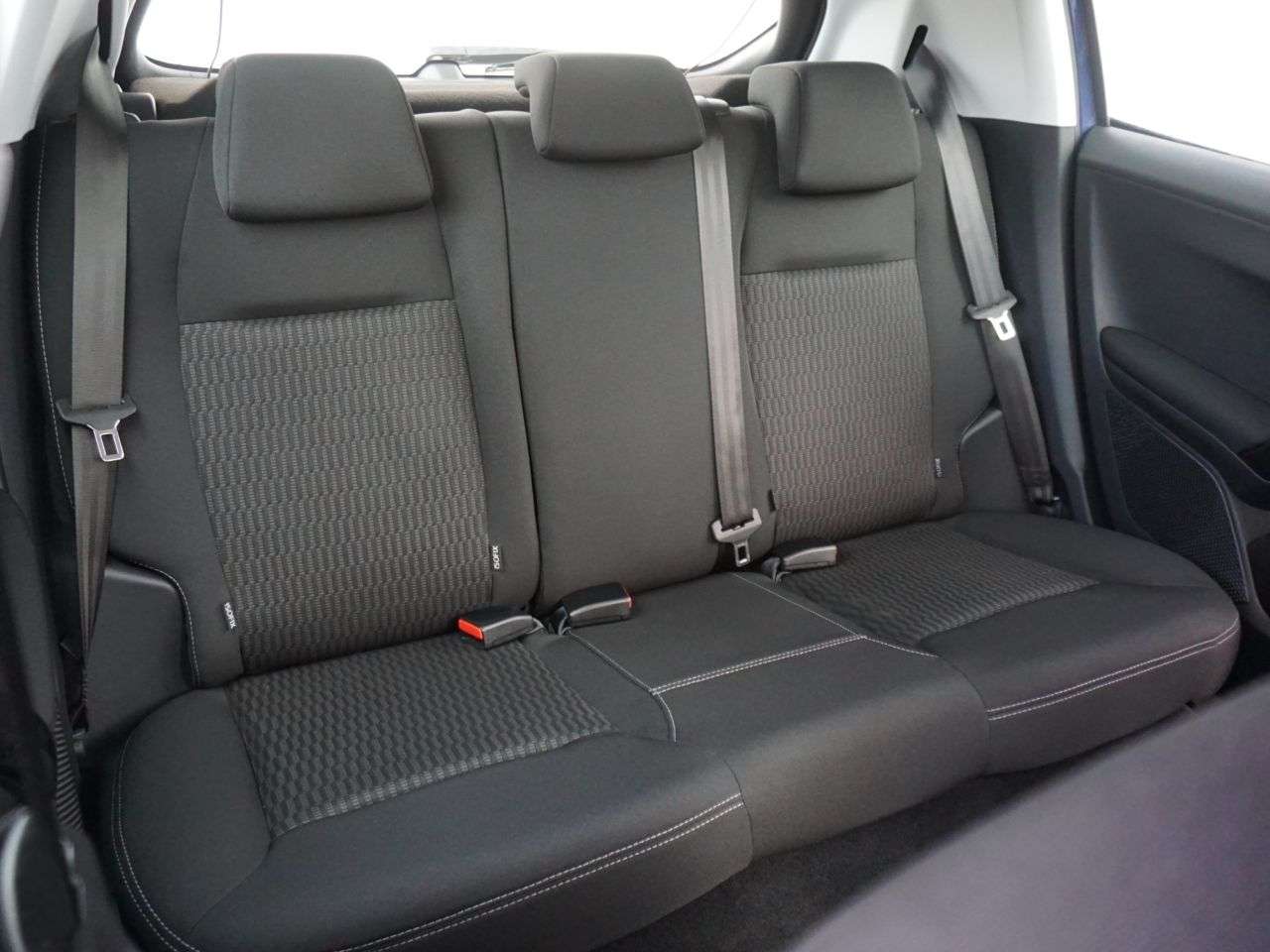 2016 PEUGEOT 208 2016 PEUGEOT 208