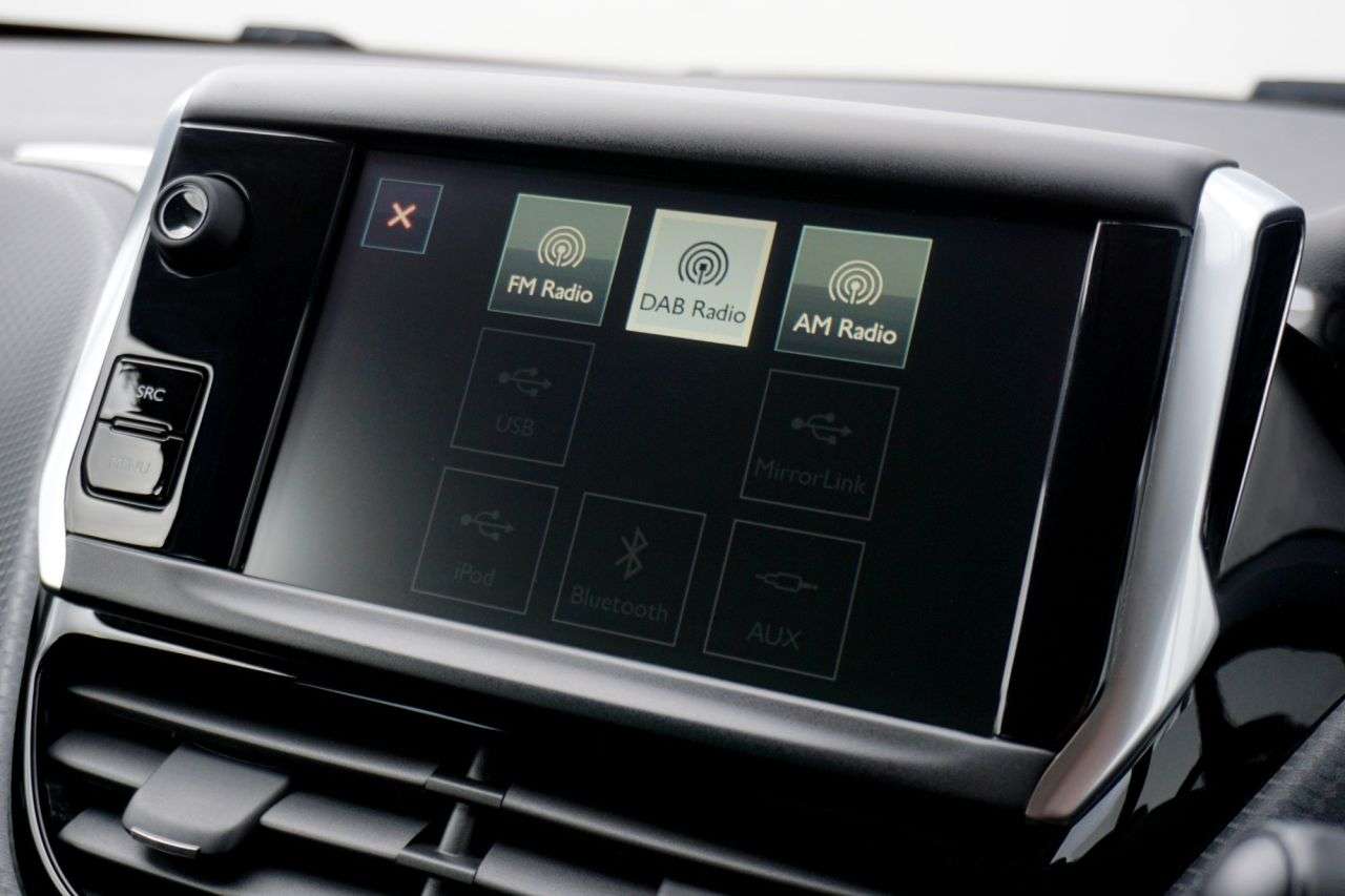 2016 PEUGEOT 208 2016 PEUGEOT 208