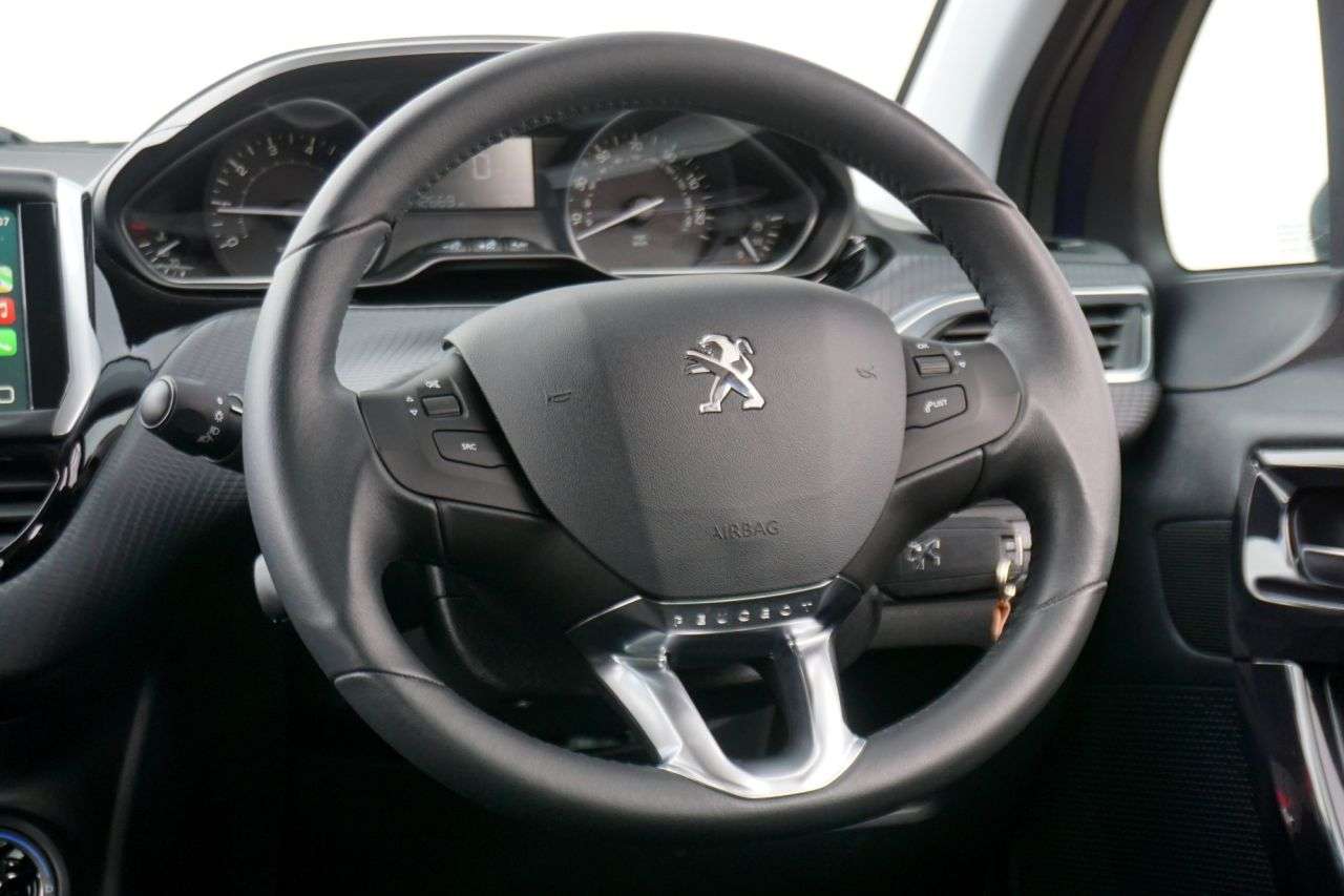 2016 PEUGEOT 208 2016 PEUGEOT 208