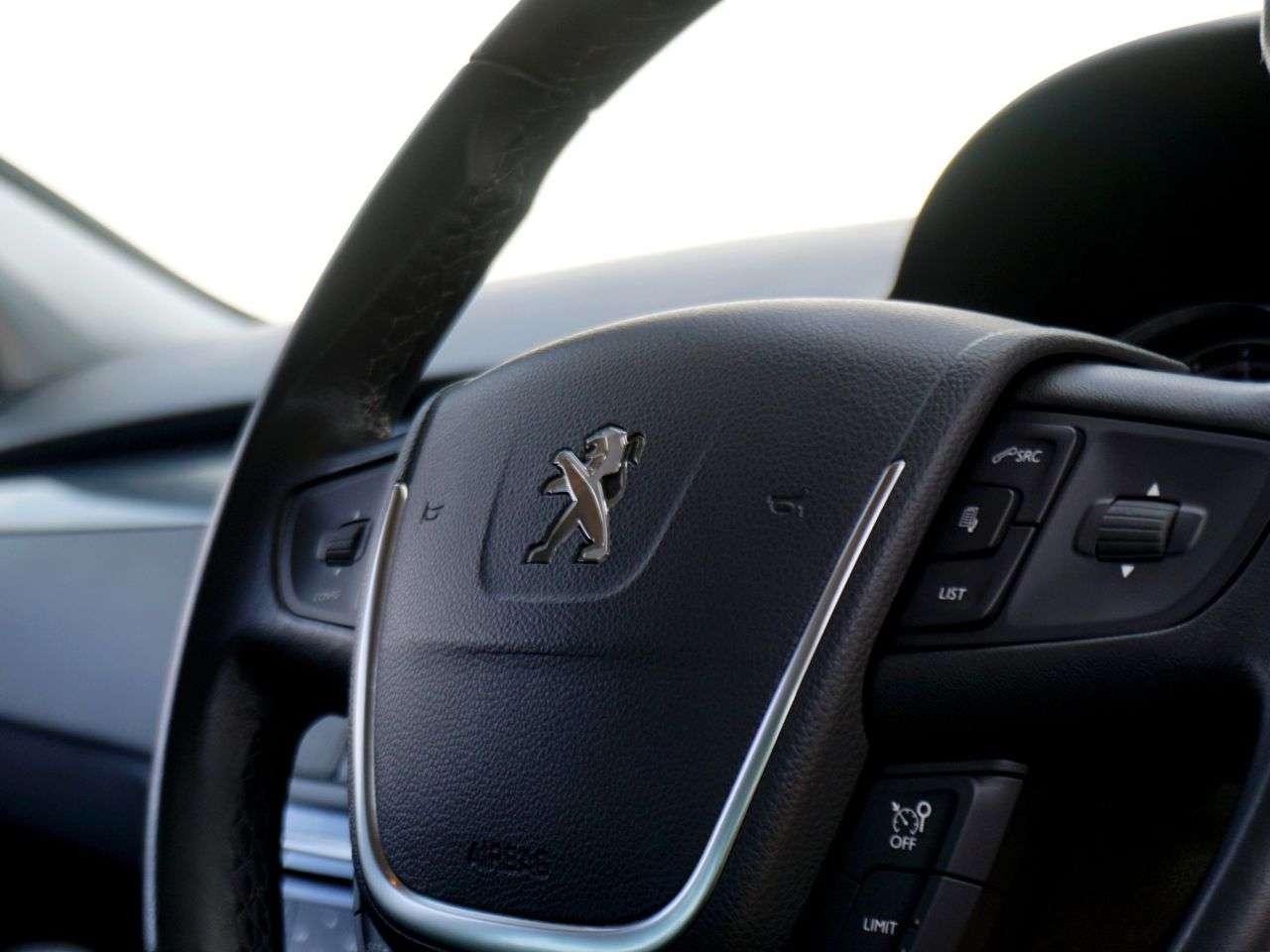 A 2013 PEUGEOT 508 2.0 HDi Active Saloon Diesel Manual 4dr - 83,705 Miles / 1 Previous Owner / A 2013 PEUGEOT 508 2.0 HDi Active Saloon Diesel Manual 4dr - 83,705 Miles / 1 Previous Owner /