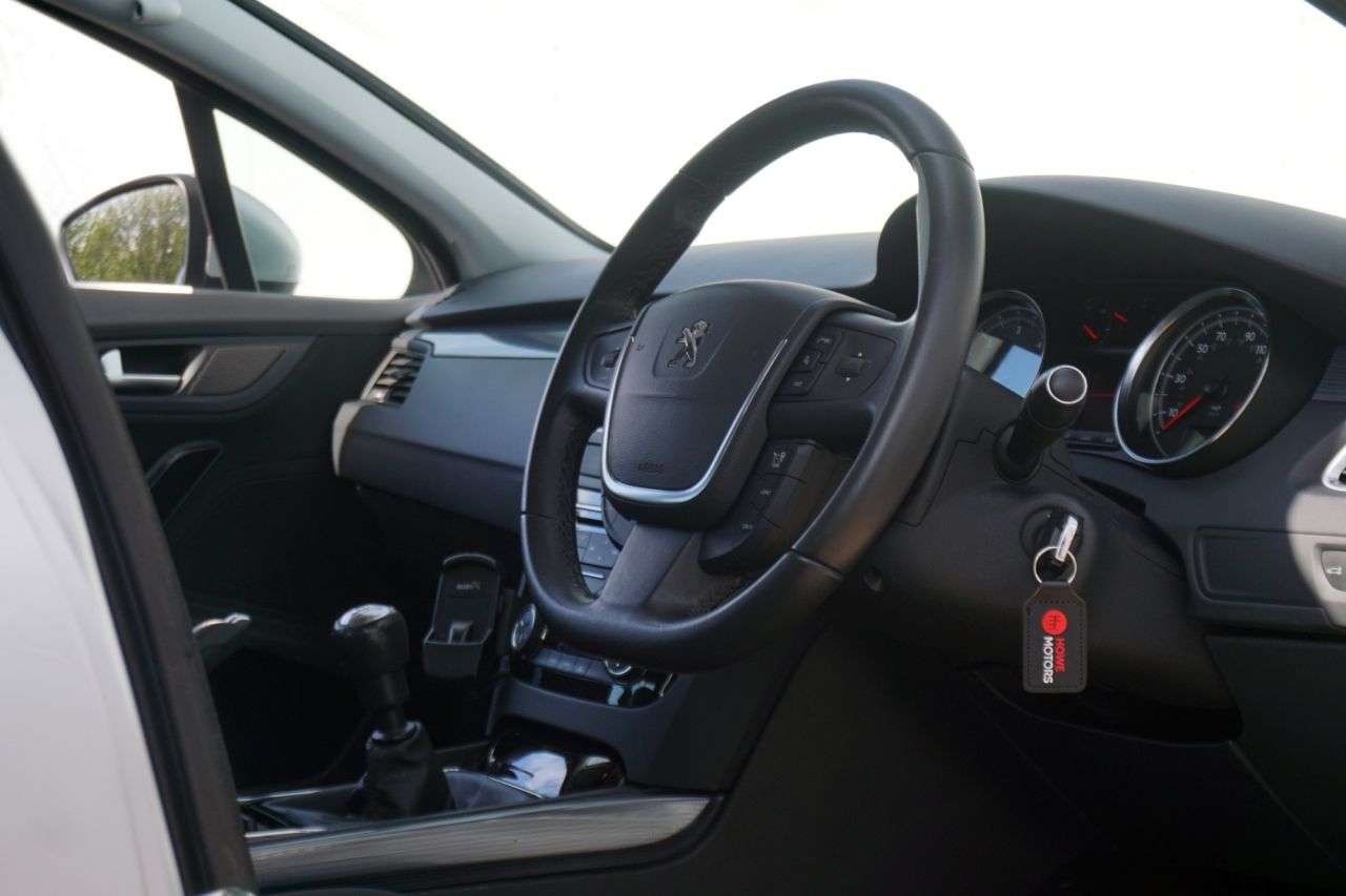 2013 PEUGEOT 508 2013 PEUGEOT 508