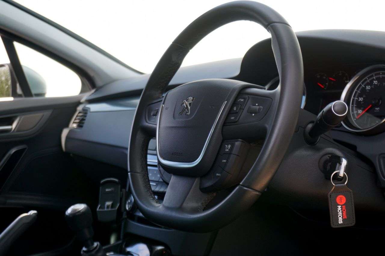 2013 PEUGEOT 508 2013 PEUGEOT 508