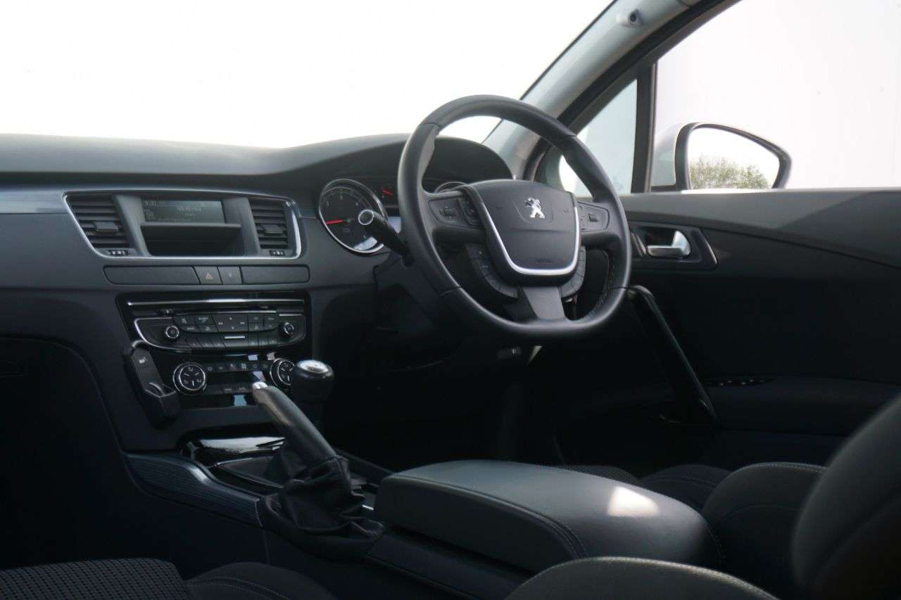 2013 PEUGEOT 508 2013 PEUGEOT 508
